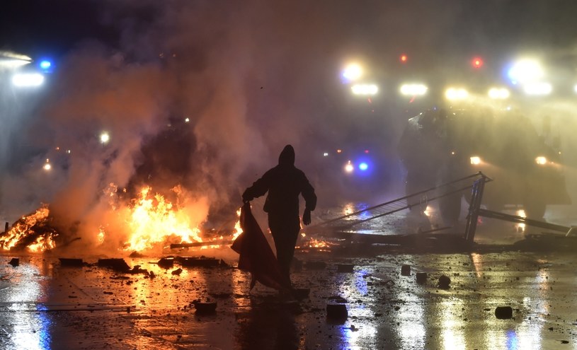 Starcia w Hamburgu podczas szczytu G20 /AFP