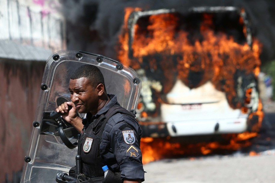 Starcia w Rio de Janerio /MARCELO SAYAO /PAP/EPA