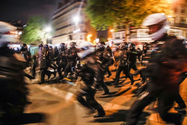 Starcia z policją na Placu Republiki w Paryżu /MOHAMMED BADRA /PAP/EPA