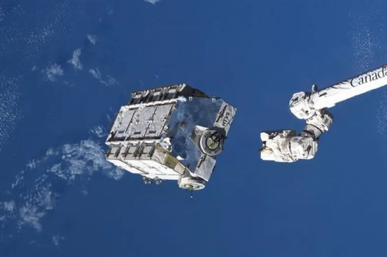 Stare baterie z ISS, które spadną gdzieś nad Niemcami. /NASA /materiał zewnętrzny