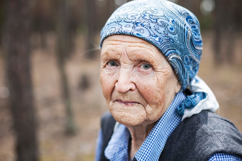 Starsi ludzie nie przejmują się drobnostkami /123RF/PICSEL