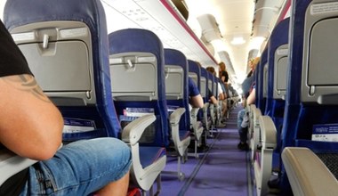 Start i lądowanie samolotu. Dlaczego fotel musi być w pozycji pionowej?