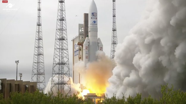 Start rakiety Ariane 5 /ESA /