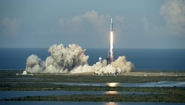 Start rakiety Falcon Heavy w 2019 roku/ Zdjęcie archiwalne /Newscom /PAP/Newscom