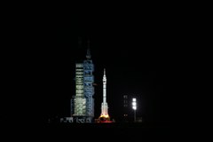Start statku kosmicznego Shenzhou 8
