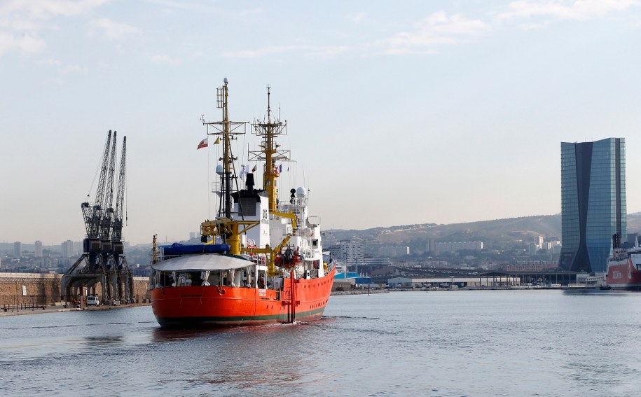 Szef włoskiego MSW: Statek Aquarius z migrantami nie zobaczy naszego portu