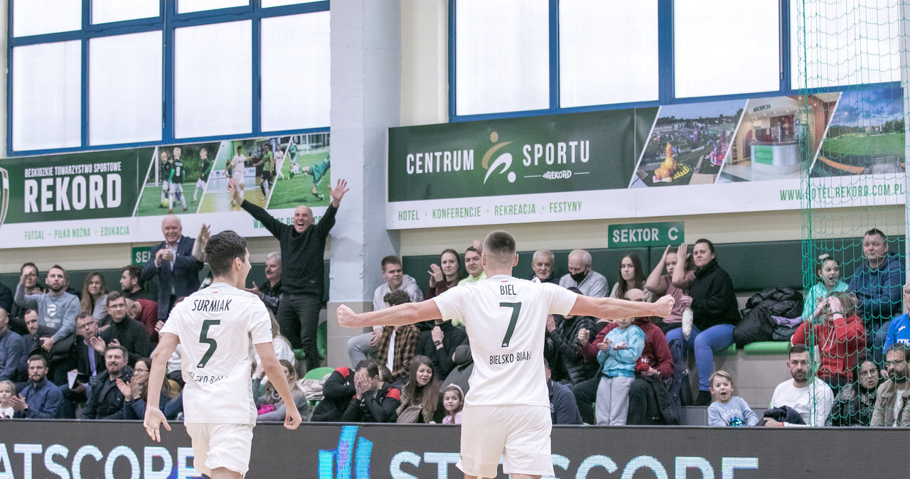 STATSCORE Futsal Ekstraklasa: Mistrz odzyskuje fotel lidera!