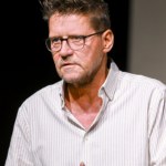 Status: to skomplikowane. Wojciech Malajkat o trudnej relacji z kinem