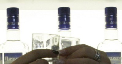 Statystyczny Rosjanin wypija 18 litrów czystego alkoholu rocznie /AFP