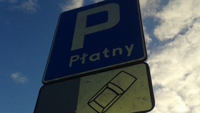 Stawka parkingowa uzależniona od średniej pensji? 