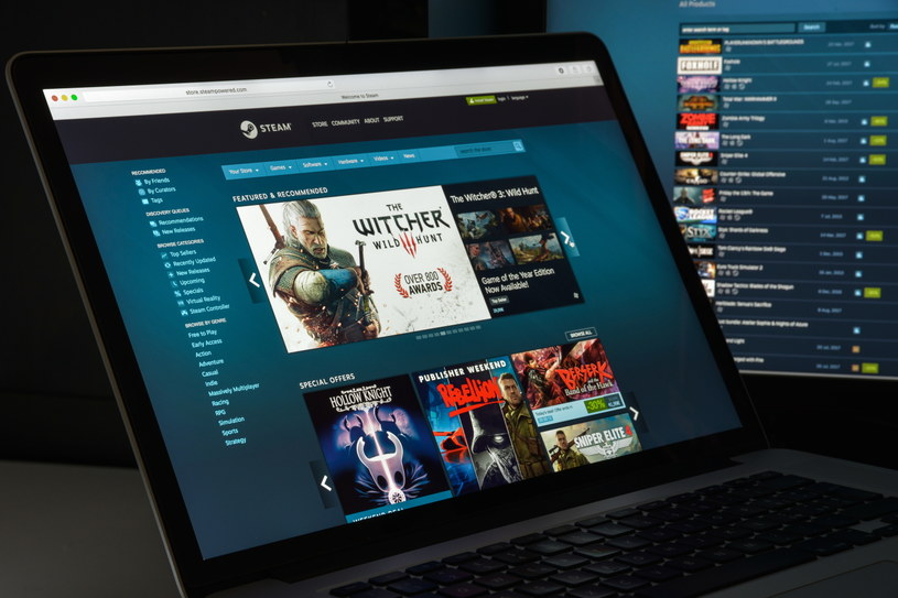 Steam Charts będzie chętnie odwiedzą stroną w sieci /123RF/PICSEL