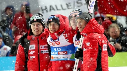 Stefan Horngacher krytycznie o startach polskich skoczków na MŚ: "Oczekuję więcej"