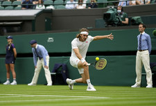 Stefanos Tsitsipas skrytykował Novaka Djokovicia