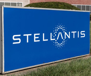 Stellantis wstrzymuje produkcję samochodów w Rosji