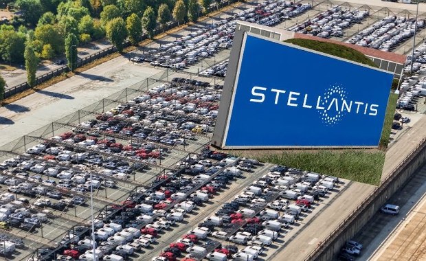 Stellantis wstrzymuje produkcję w Tychach. Co z pracownikami? 