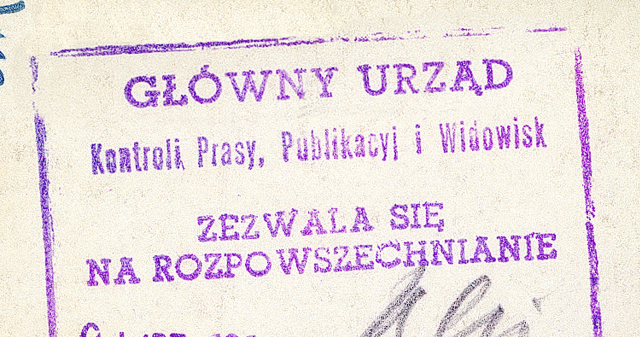 Stempel dopuszczający do rozpowszechniania teksty, zdjącia, rysunki, itp. Główny Urząd Kontroli Prasy Publikacji i Widowisk /Reprodukcja: FoKa /Agencja FORUM