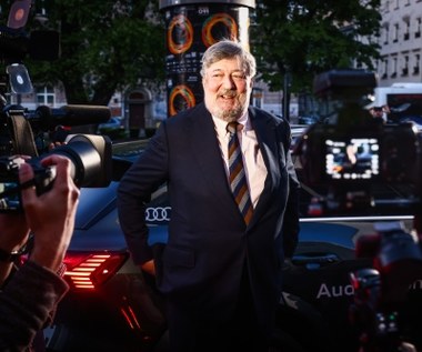 Stephen Fry dla Interii. O znajdowaniu komedii w tragedii i nauce języka polskiego