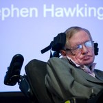 Stephen Hawking ostrzega przed kolonizacją Ziemi przez obcych