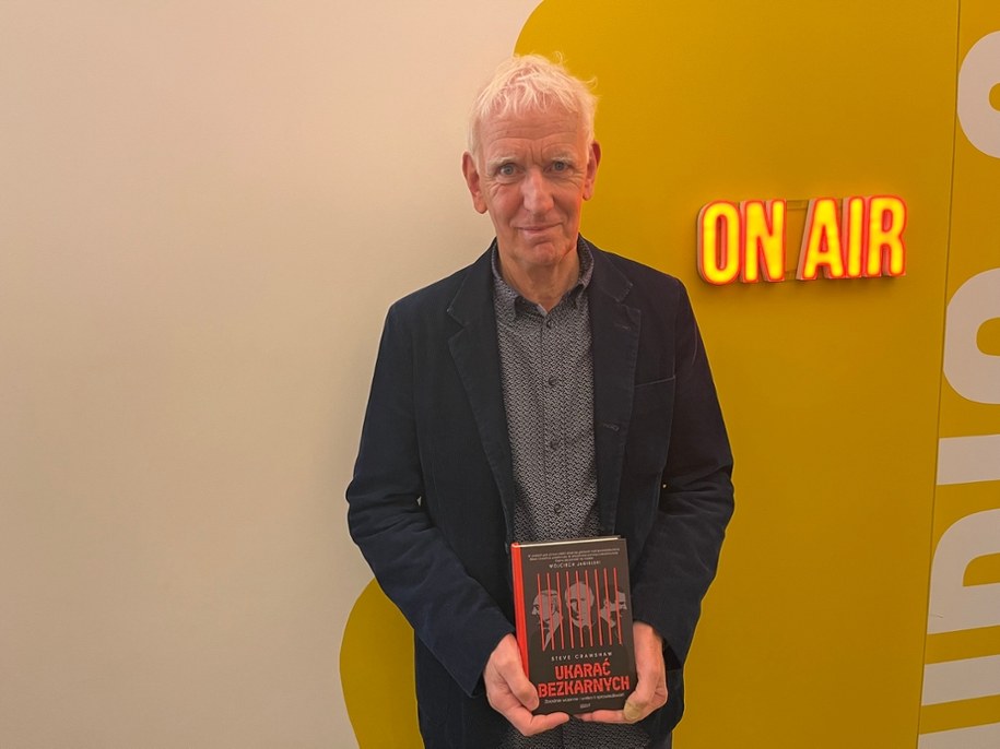 Steve Crawshaw, autor książki pt. Ukarać bezkarnych. Zbrodnie wojenne i walka o sprawiedliwość /RMF FM