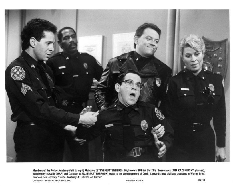 Steve Guttenberg i obsada filmu "Akademia polycyjna 4" /Michael Ochs Archives / Handout /Getty Images