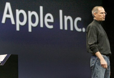 Steve Jobs - nowy idol amerykańskich nastolatków /AFP