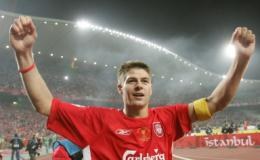 Steven Gerrard jednak zostaje w FC Liverpool /AFP