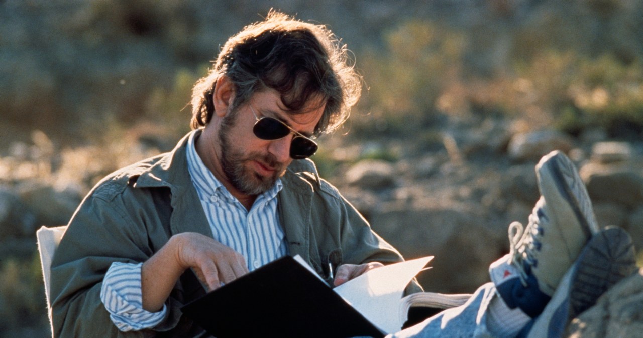 Steven Spielberg na planie filmu "Indiana Jones i ostatnia krucjata" /Murray Close / Contributor /Getty Images