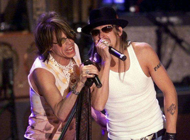 Steven Tyler (Aerosmith) i Kid Rock jeszcze jako koledzy fot. Frank Micelotta /Getty Images/Flash Press Media