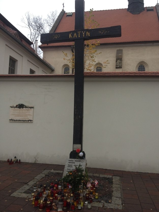 Stojący pod Wawelem Krzyż Katyński zastąpi replika /Maciej Grzyb /RMF FM