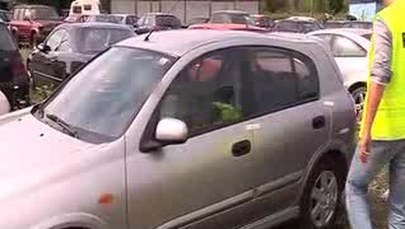 Stołeczni policjanci znaleźli w komisie kradzione samochody