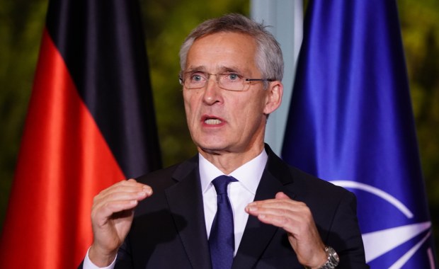 Stoltenberg: Jeśli Putin wygra wojnę, świat stanie się niebezpieczny [ZAPIS RELACJI]