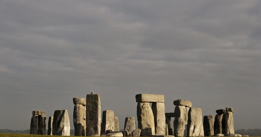 Stonehenge stworzyli starożytni Walijczycy /123RF/PICSEL