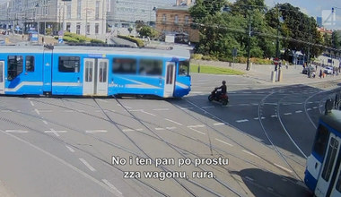 „Stop Drogówka”: Pijany na skuterze wjechał prosto pod tramwaj