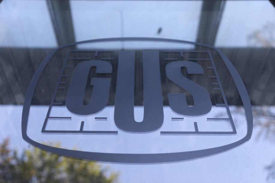 Stopa bezrobocia w kwietniu wyniosła 5,2 proc. - GUS /Rafał Guz /PAP