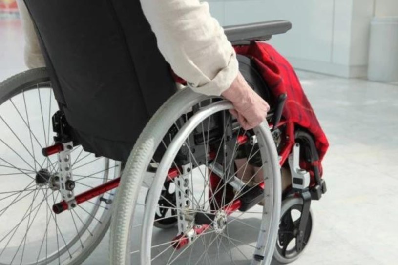 Stopień niepełnosprawności może być lekki, umiarkowany lub znaczny, a decyzję wydaje zespół lekarzy Powiatowego Zespołu do Spraw Orzekania o Niepełnosprawności /123RF/PICSEL