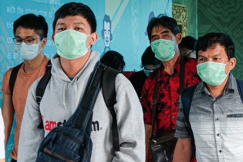 Strach przed koronawirusem 2019-nCoV zatacza coraz szersze kręgi /AFP