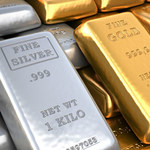 Strach przed recesją obudzi ceny złota i srebra. Czas na "efekt odbicia zdechłego kota"