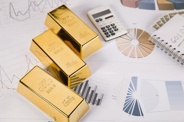 Strach wśród inwestorów podbija cenę złota /&copy;123RF/PICSEL
