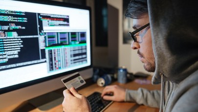 Stracił 40 tys. zł. Zaufał oszustom i zainwestował w kryptowalutę