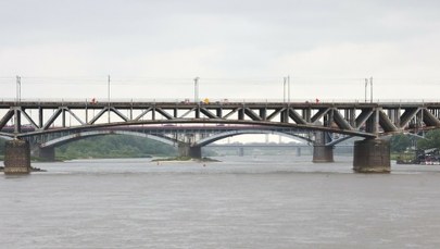 Stracił balans, wpadł do Wisły. To już tydzień poszukiwań