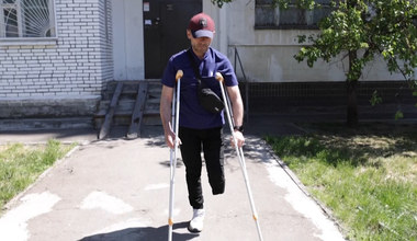 Stracił nogę w czasie obrony Mariupola. Teraz czeka na protezę i chce wrócić na front