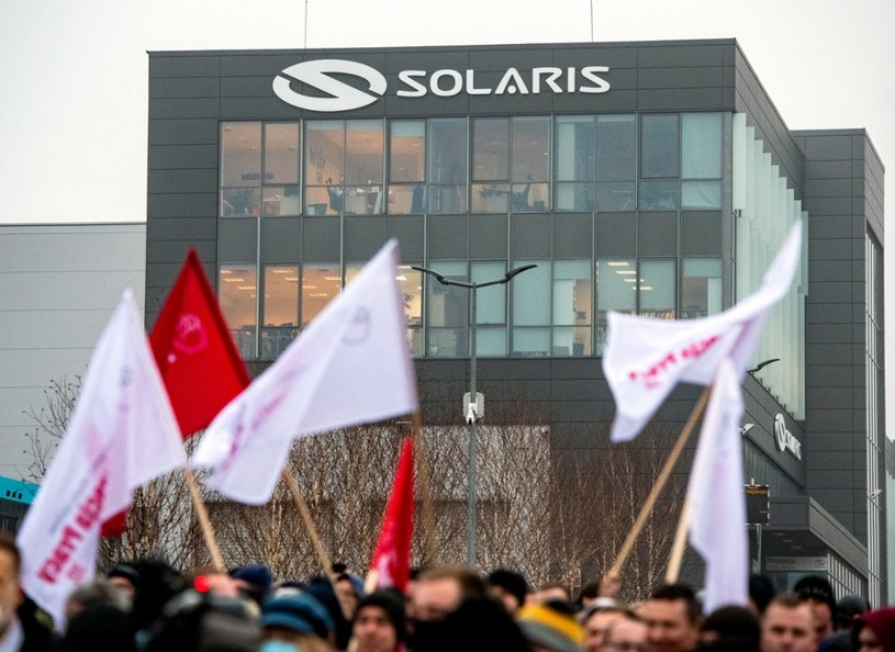 Strajk generalny w Solaris Bus & Coach /Łukasz Gdak /East News