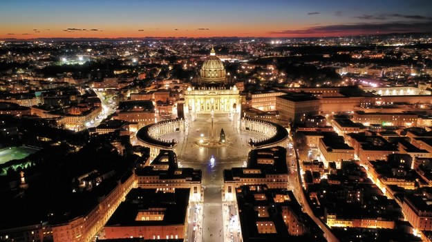 Strajk oświetlenia odbędzie się między innymi w Rzymie /Shutterstock