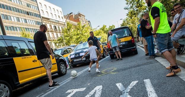 Strajk taksówkarzy zaszkodzi turystyce i wszyscy stracą? /EPA