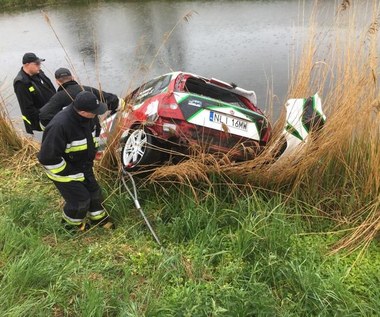 Straszny wypadek na rajdzie. Kierowca i jego pilot zginęli 