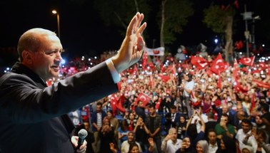 Stratfor: Erdogan wiedział o przygotowywanym puczu i umiejętnie to wykorzystał