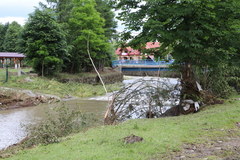 Straty po powodzi w Szczyrzycu