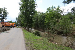 Straty po powodzi w Szczyrzycu