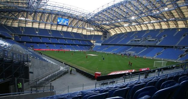 Straty przynoszą wszystkie stadiony, oprócz poznańskiego... Fot. PRZEMYSŁAW SZYSZKA /Agencja SE/East News