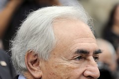 Strauss-Kahn z żoną w nowojorskim sądzie
